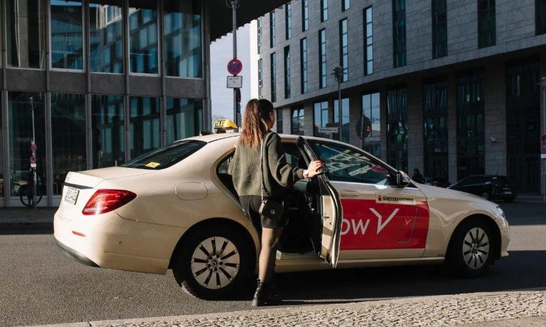 FREENOW y OUIGO se alían para impulsar la multimodalidad con la unión del taxi y la alta velocidad