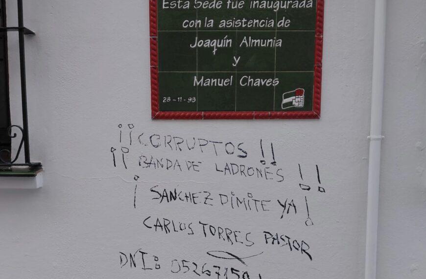 El PSOE de Fuengirola condena un acto vandálico contra su sede y llama al respeto y la convivencia democrática