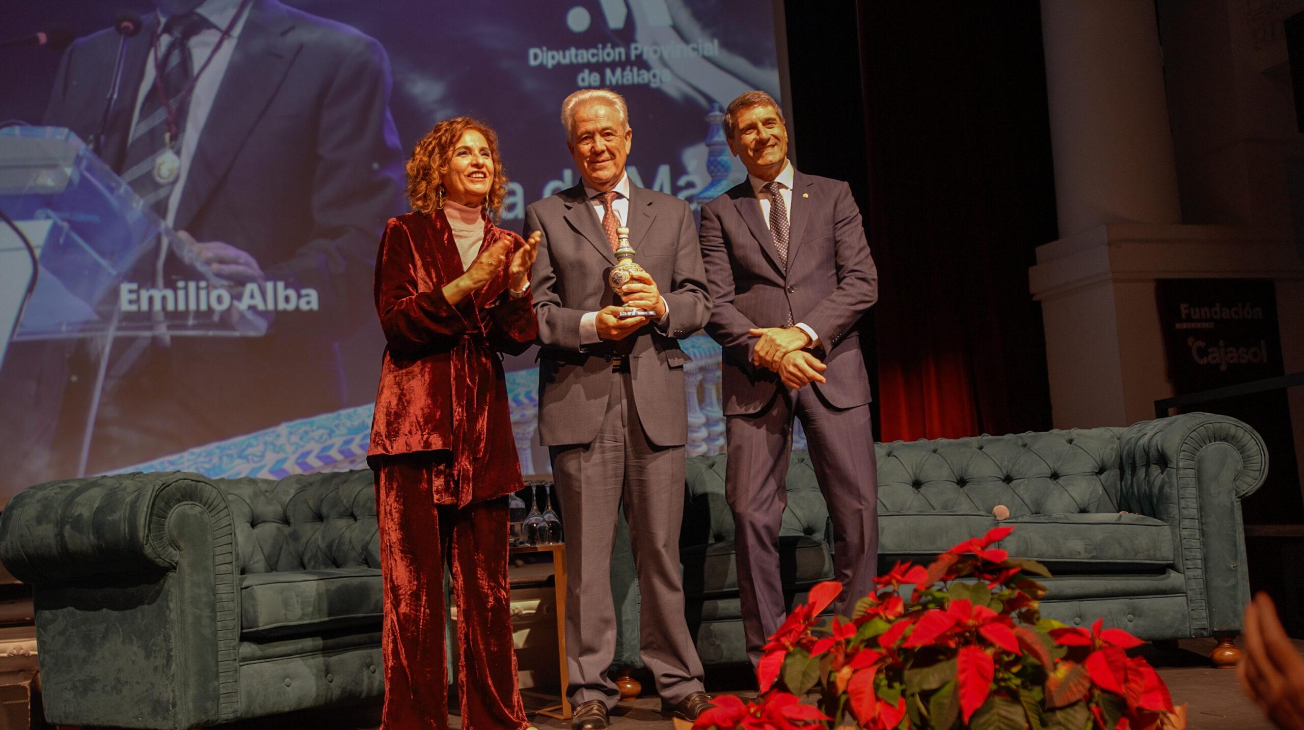 María Jesús Montero preside en Sevilla la entrega de los Premios Plaza de España 2025 en el 47º aniversario de la Constitución