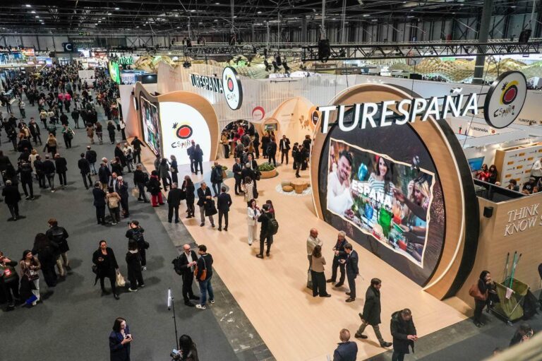 Los visitantes internacionales impulsan la afluencia a FITUR 2026 en su primera jornada profesional