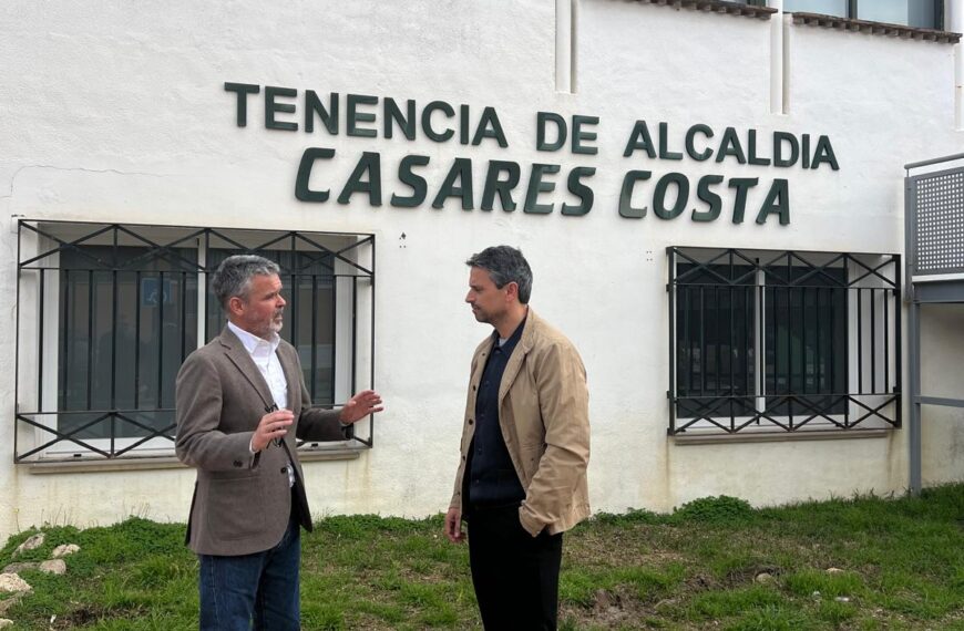 El PSOE exige a Juanma Moreno que cumpla sus compromisos con Casares en sanidad y educación