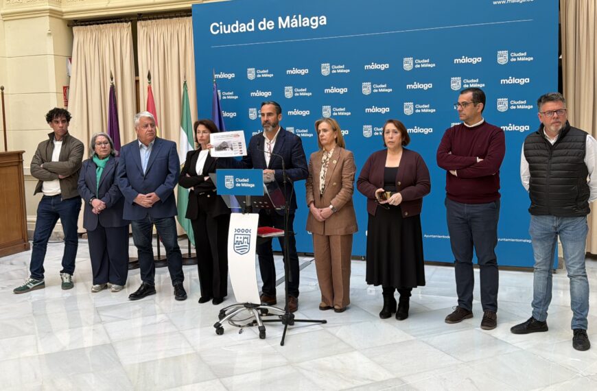El PSOE insta a De la Torre a “tomar ejemplo de Barcelona” para recuperar viviendas turísticas para el alquiler residencial