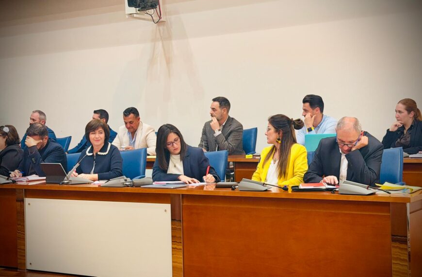 El PSOE de Fuengirola defiende en pleno una financiación autonómica justa para Málaga y exige que el cambio climático se traduzca en actuaciones concretas