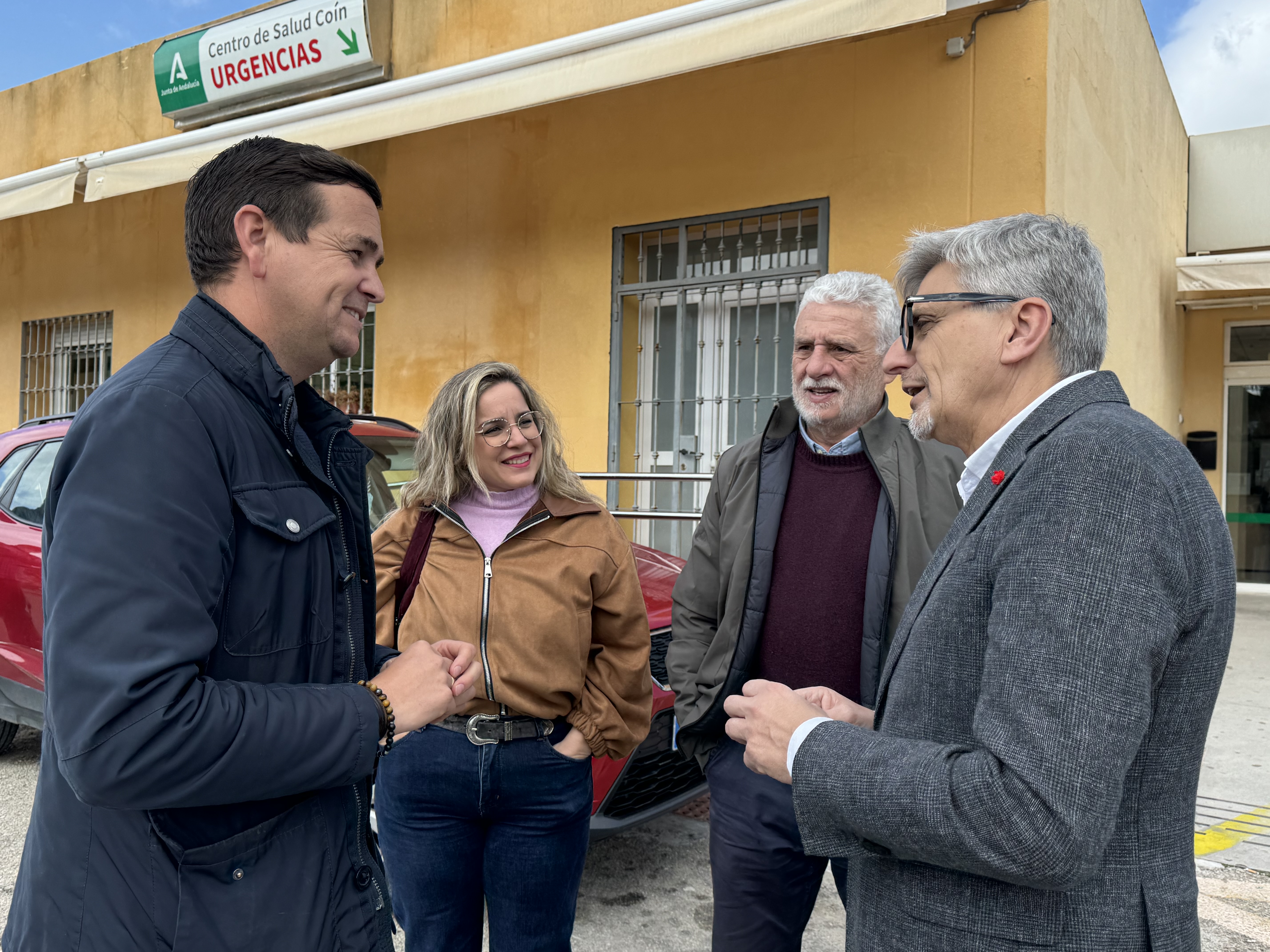 El PSOE insta a Juanma Moreno a cumplir su compromiso de dotar a Coín con un tercer equipo de urgencias