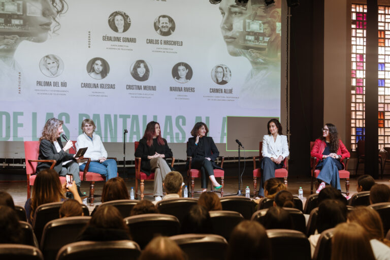 La Academia de Televisión impulsa el proyecto “De las pantallas al aula” para acercar el audiovisual a los jóvenes
