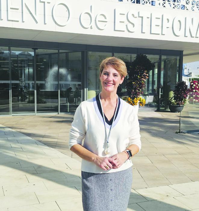 El PSOE critica el plan económico del Ayuntamiento de Estepona tras superar la regla de gasto en 24,6 millones