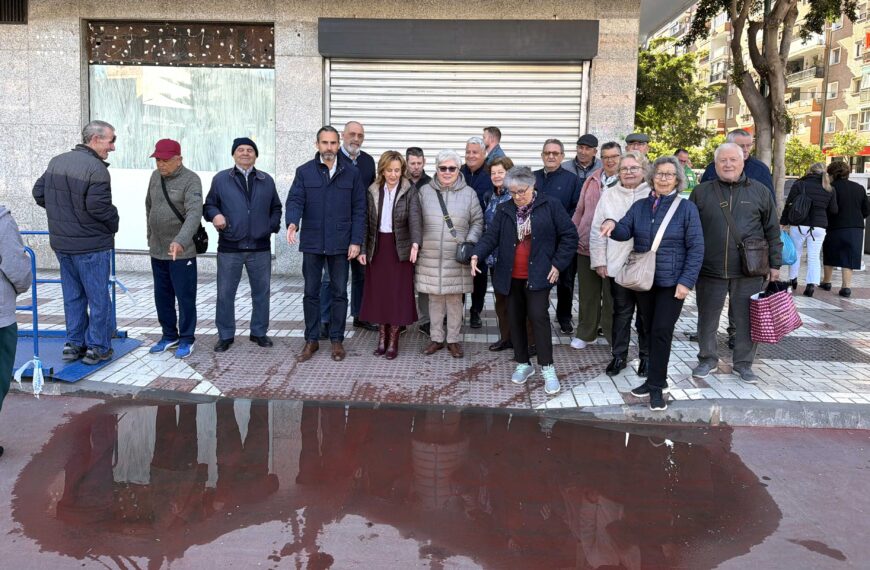 El PSOE denuncia la “nefasta gestión” del drenaje en los nuevos carriles bici y exige soluciones inmediatas al Ayuntamiento