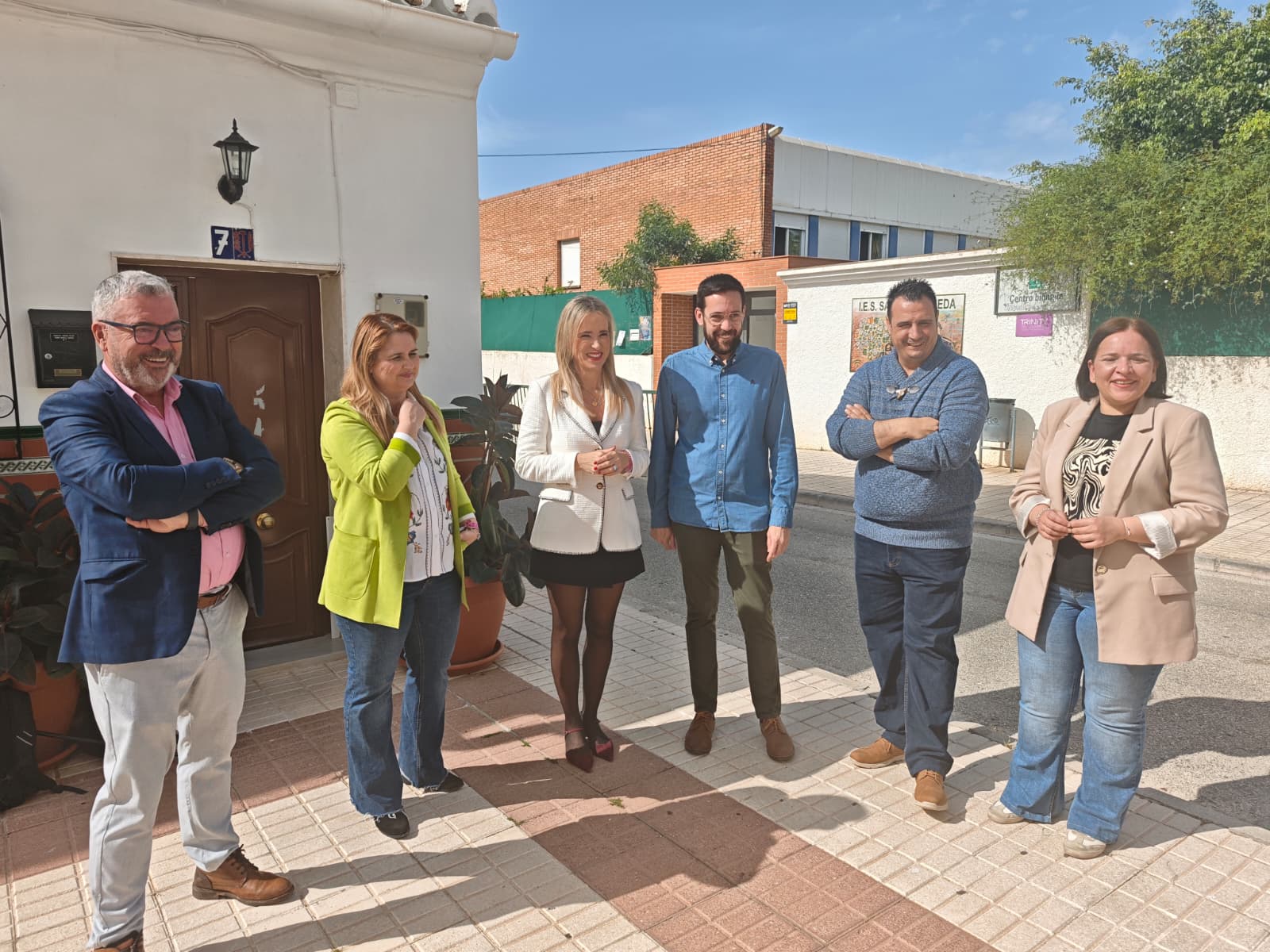 El PSOE se compromete en Vélez-Málaga a devolver la educación al centro de las políticas con un gobierno progresista en Andalucía