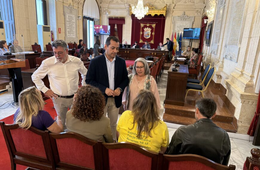 El PSOE impulsa en el Ayuntamiento medidas para reducir ratios en Infantil frente a la abstención del PP