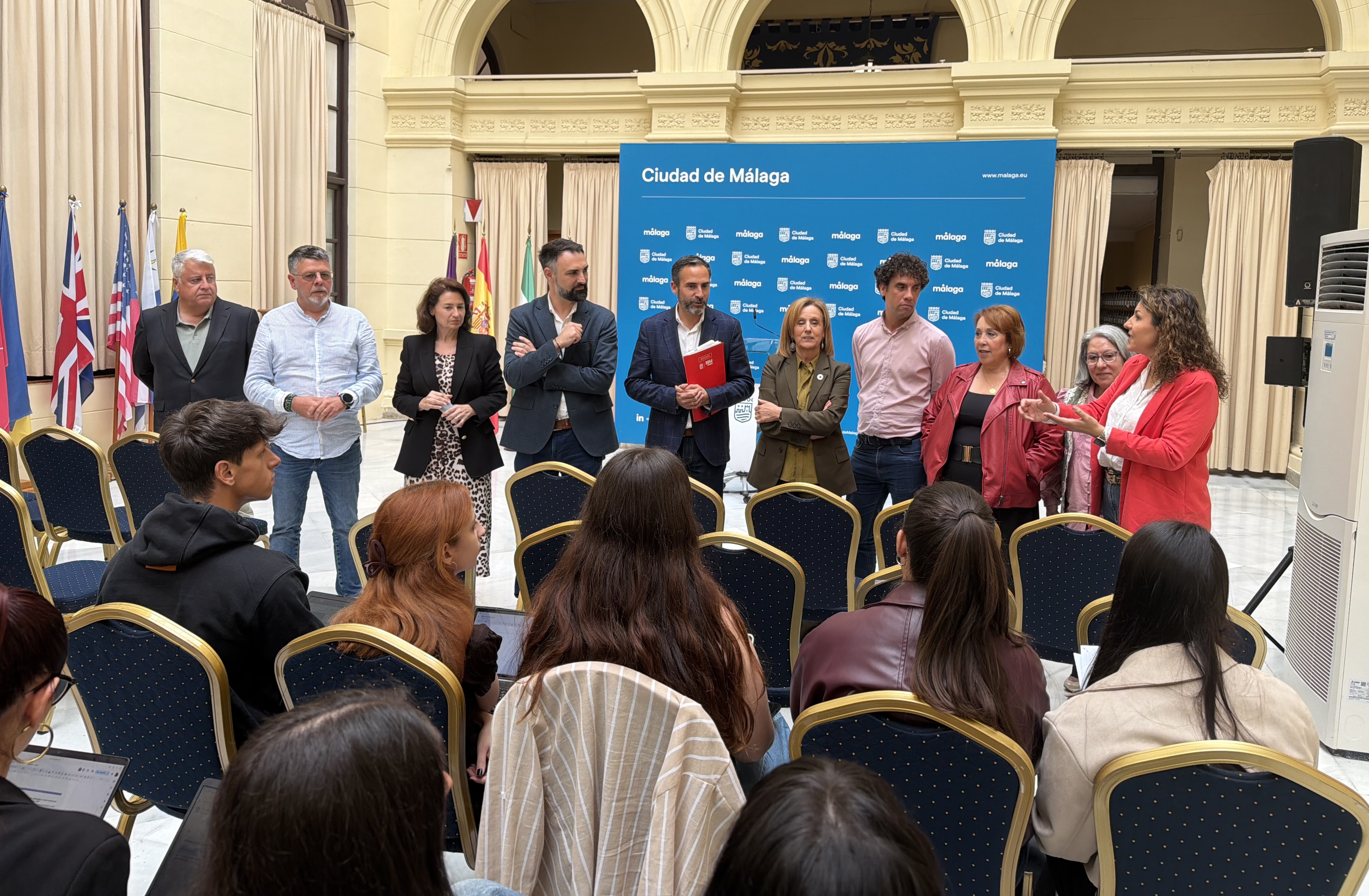 El PSOE urge a Moreno Bonilla y De la Torre a declarar “ya” Málaga como zona tensionada para frenar la expulsión de malagueños