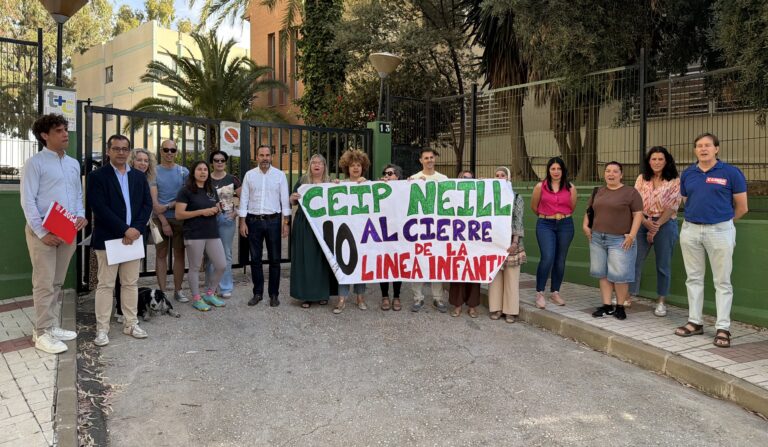 El PSOE exige a la Junta que desista de suprimir la línea de infantil del CEIP Neill y frene el “maltrato educativo” en Málaga