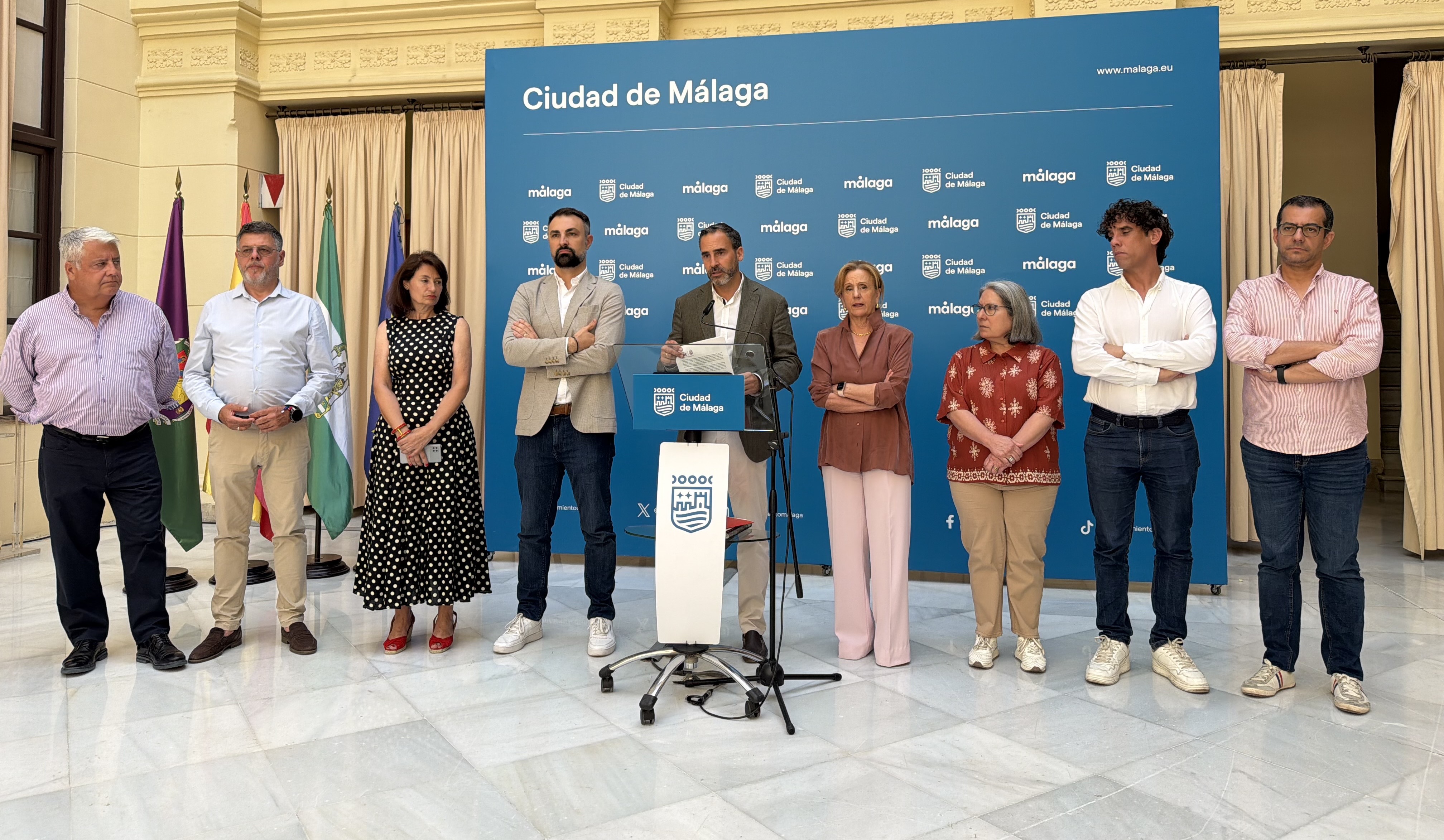 Pérez exige a De la Torre un plan de choque urgente para los bomberos de Málaga tras evidenciarse una “situación límite” en el incendio del Hotel Ibis