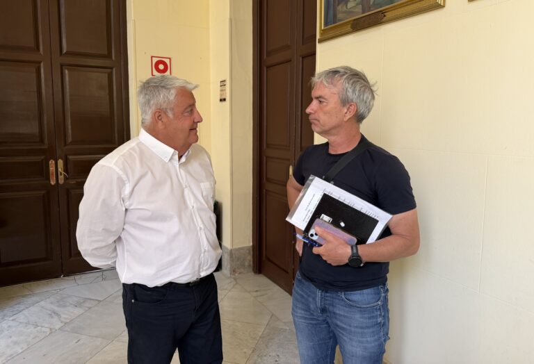 El PSOE acusa al PP de mantener a Málaga “en peligro” tras tumbar un plan de choque para mejorar el servicio de Bomberos
