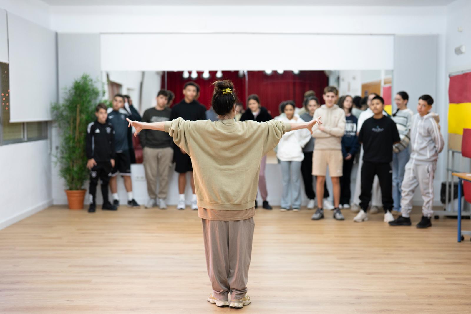 Un centenar de estudiantes trasladan sus historias a la escena en el proyecto de Arte y Educación “BODY.STOP.MEMORY.PLAY”