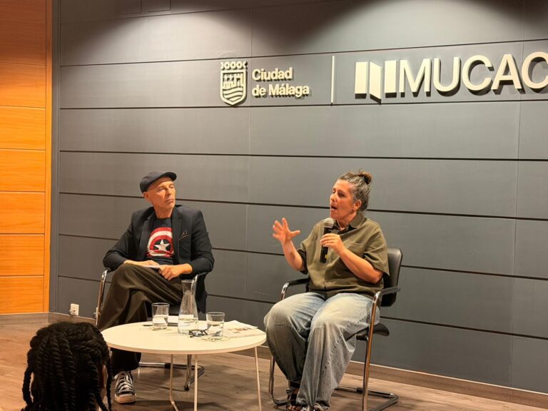 María Bueno Castellano y Francisco Quintero dialogan sobre memoria, arte e identidad en MUCAC La Coracha
