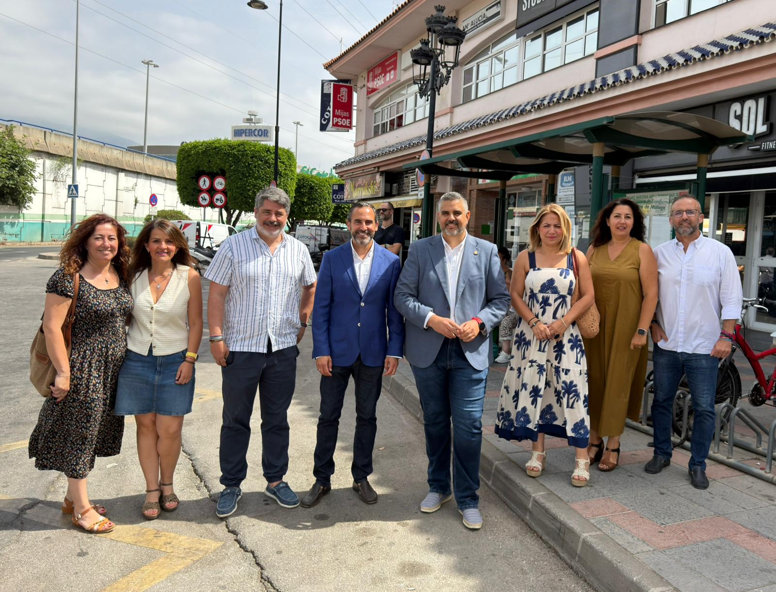 El PSOE denuncia el colapso del transporte interurbano en Mijas por la falta de inversión de la Junta