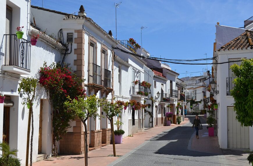 El PSOE denuncia que García Urbano reduce las ayudas al IBI a nuevos propietarios y elimina requisitos para empresas