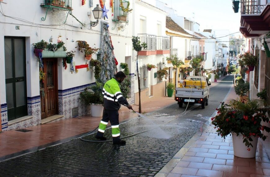 El PSOE de Estepona celebra la sentencia a favor de trabajadores subrogados y critica el modelo de externalización municipal
