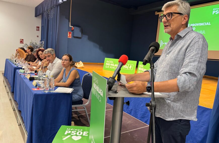 Josele Aguilar fija como prioridad del PSOE de Málaga elegir candidaturas capaces de sumar para las municipales