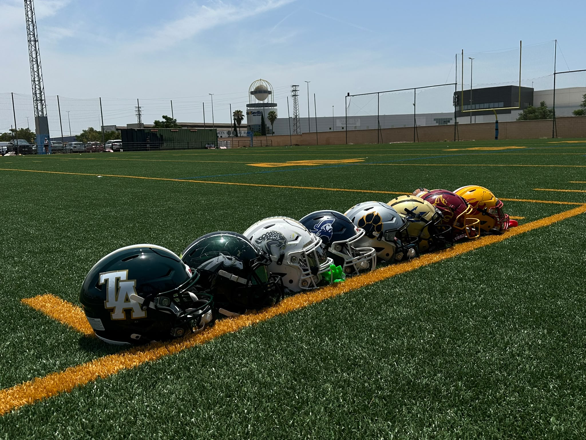 Más de 60 jugadores participan en el primer Clinic del Team Andalucía de Fútbol Americano