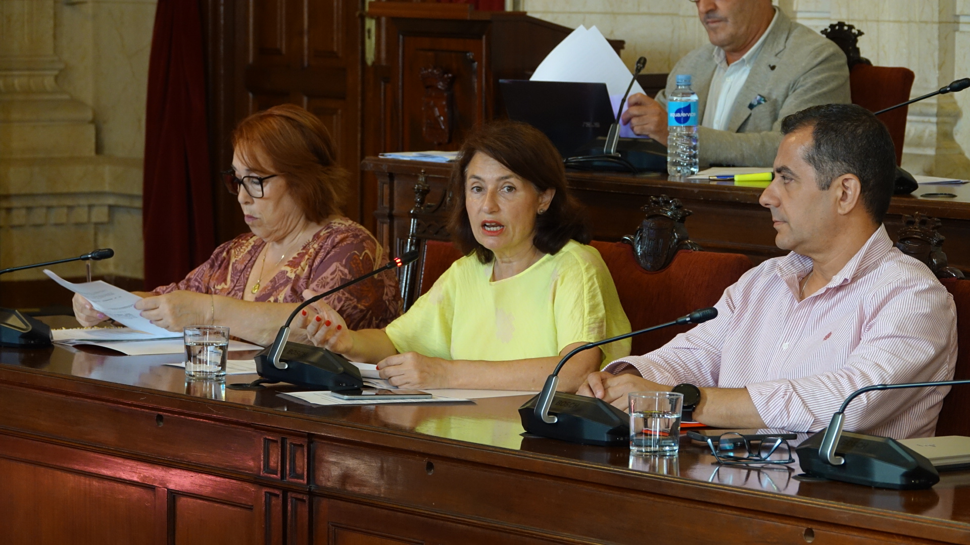El PSOE exige soluciones habitacionales para las familias vulnerables que viven en autocaravanas en Sacaba