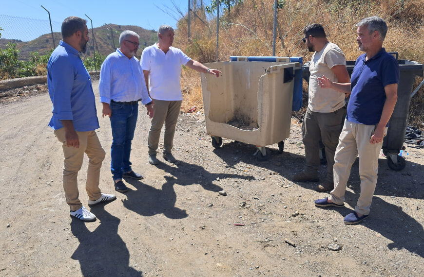 El PSOE exige a la Diputación renovar los contenedores deteriorados en los pueblos de Málaga