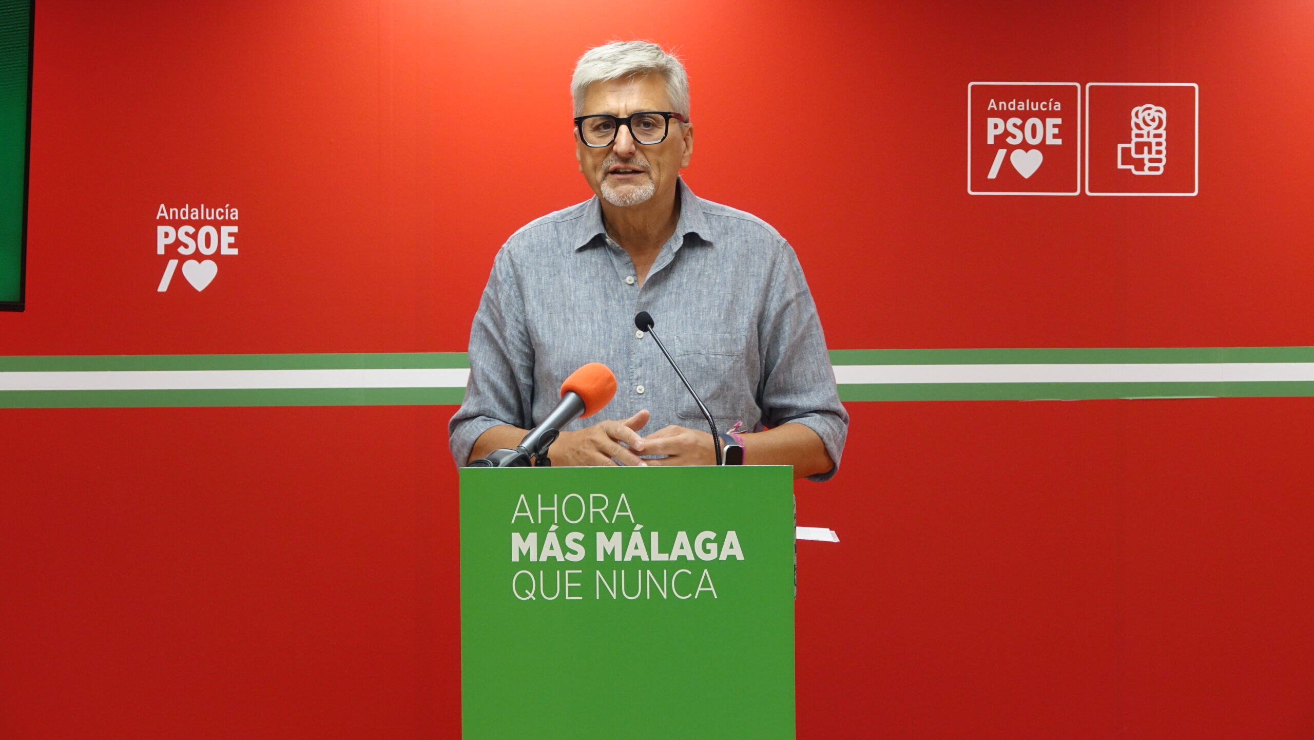 El PSOE llevará al Parlamento andaluz las tarifas de los aparcamientos del Civil y el Materno de Málaga