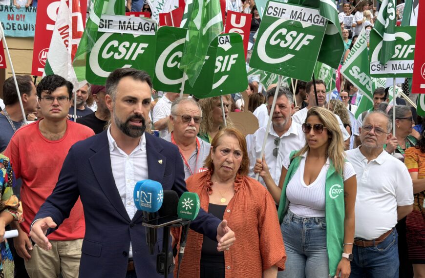 El PSOE exige la gratuidad del aparcamiento del Hospital Civil y denuncia un «copago sanitario»