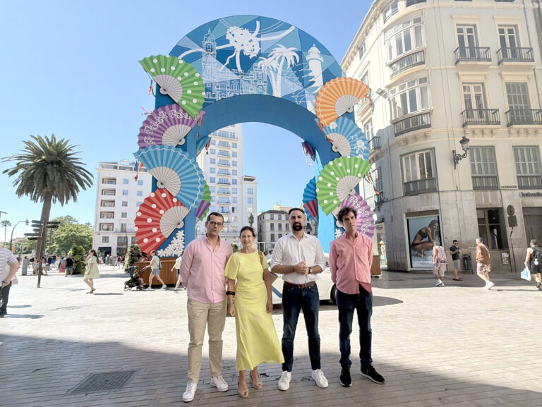 El PSOE propone replantear el modelo de la Feria de Málaga para recuperar su identidad