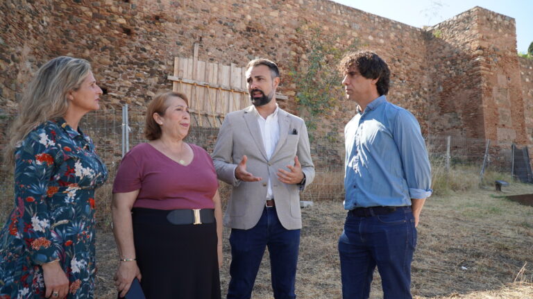 El PSOE exige explicaciones a De la Torre por el cese de Javier Pérez de la Fuente en Urbanismo