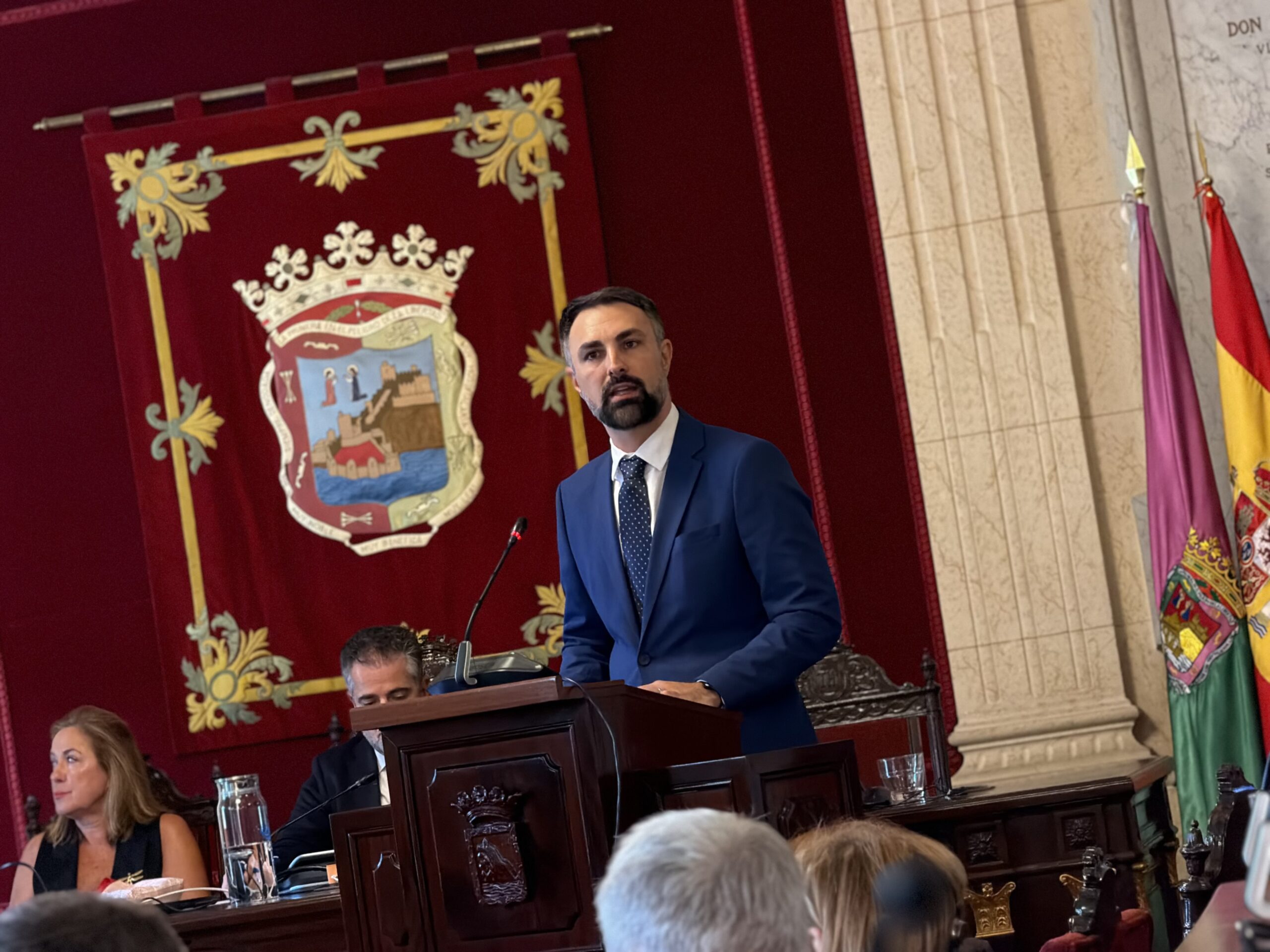 Ruiz Araujo plantea una “nueva etapa” para Málaga con la vivienda como principal prioridad