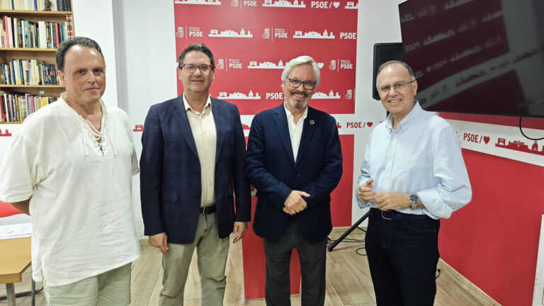 El PSOE reclama a la Junta que agilice la atención a 398 personas pendientes de la dependencia en Rincón