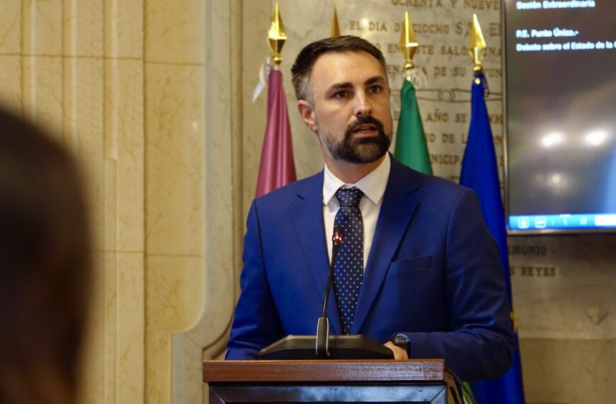 Ruiz Araujo: “De la Torre volvió a mirar al pasado mientras nosotros planteamos la próxima transformación de Málaga”